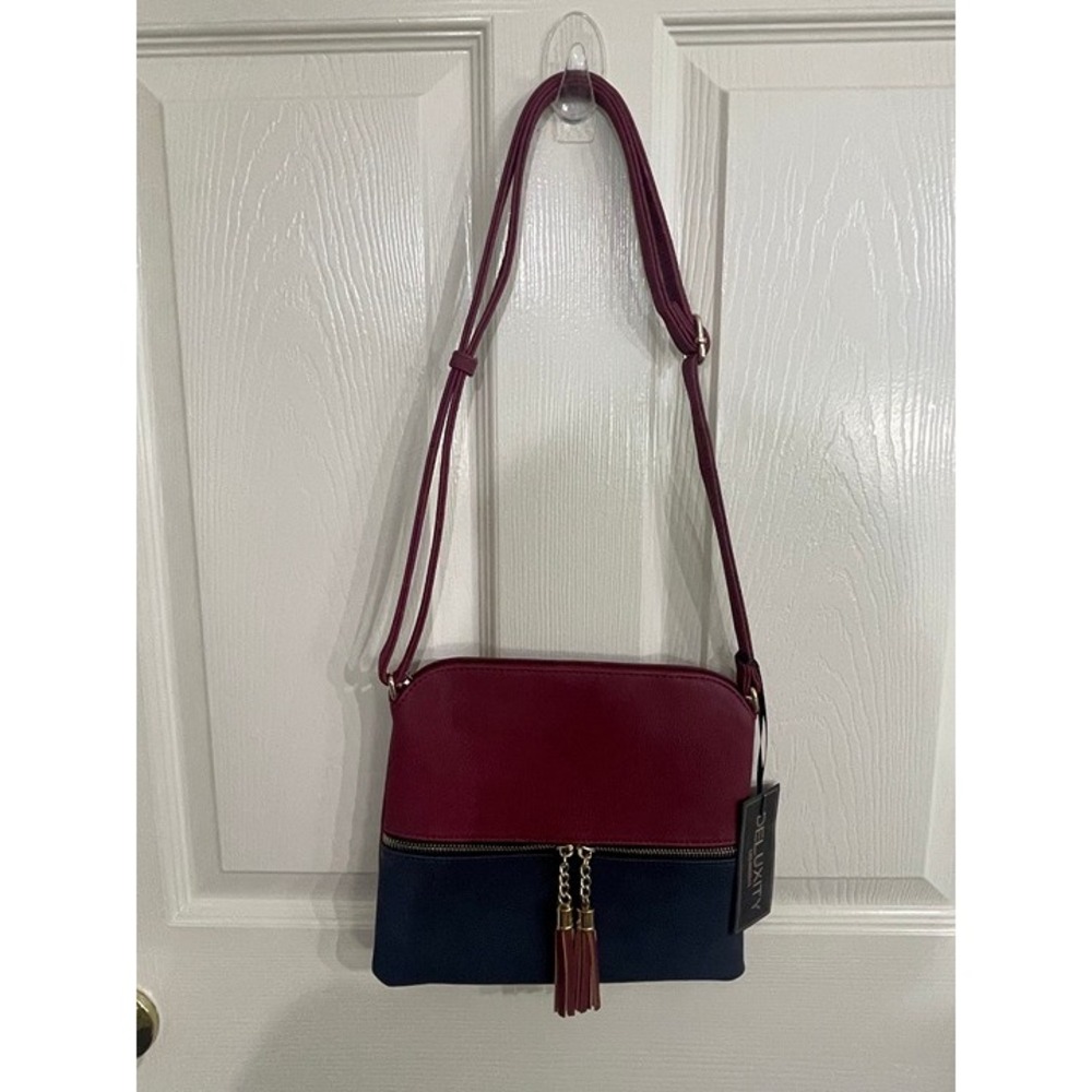 DELUXITY Women's Faux Leather‎ Maroon/Navy Crossbody Purse Tassel Zip